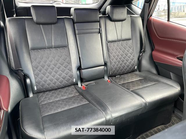 Toyota HARRIER 2017-06 7823132-19