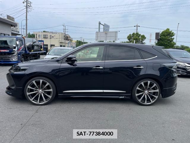 Toyota HARRIER 2017-06 7823132-4