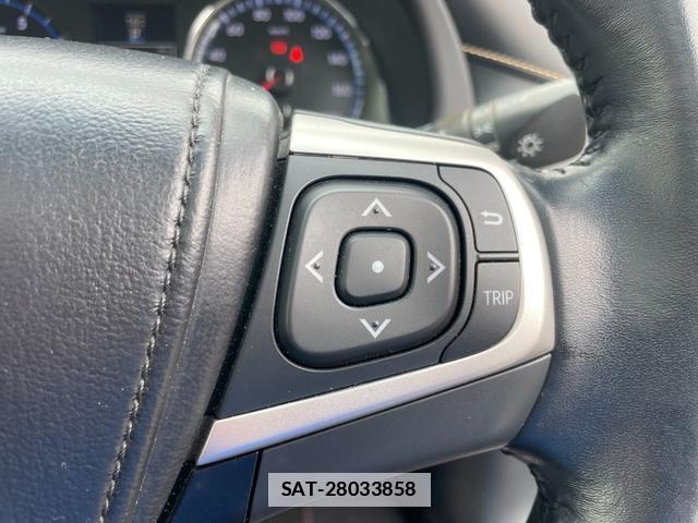Toyota HARRIER 2017-06 7823135-11