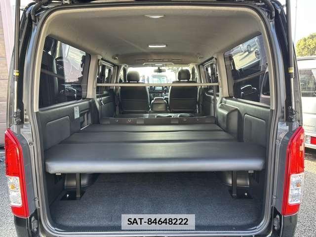 Toyota HIACE VAN 2017-07 7811659-19