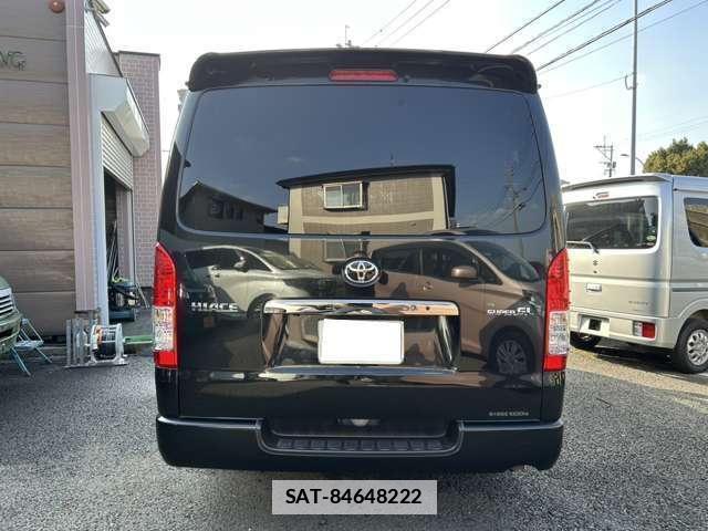 Toyota HIACE VAN 2017-07 7811659-4