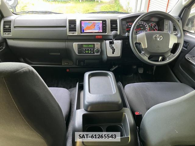 Toyota HIACE VAN 2017-05 7812343-3