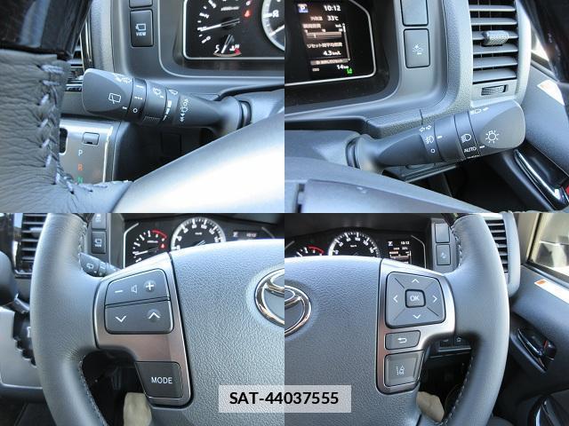 Toyota HIACE VAN 2025-07 7812449-15