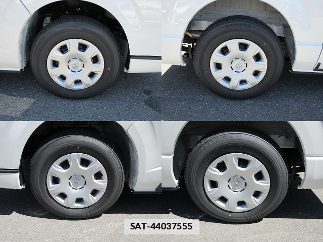 Toyota HIACE VAN 2025-07 7812449-19