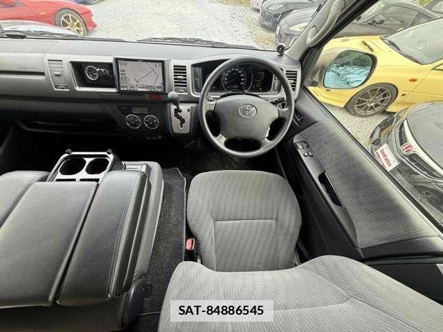 Toyota HIACE VAN 2012-10 7812517-12