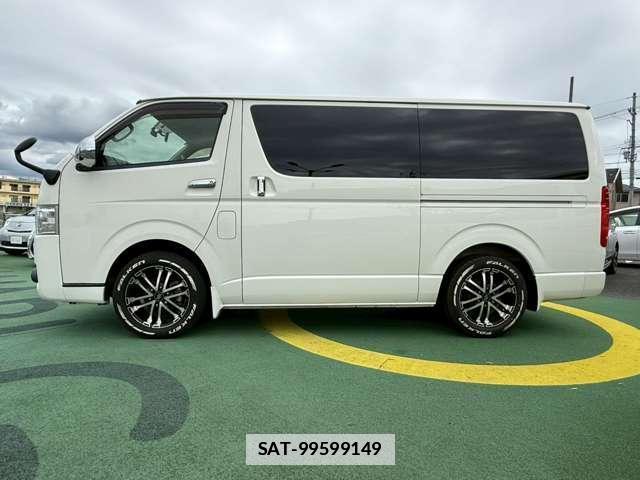 Toyota HIACE VAN 2014-02 7812682-1
