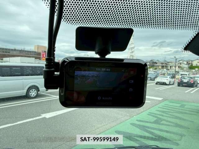 Toyota HIACE VAN 2014-02 7812682-13
