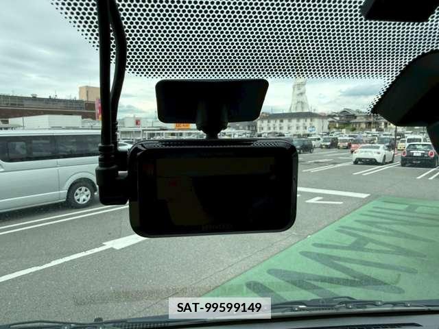 Toyota HIACE VAN 2014-02 7812682-14