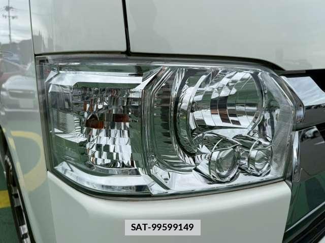 Toyota HIACE VAN 2014-02 7812682-17