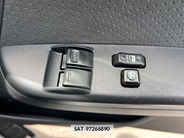 Toyota HIACE VAN 2021-01 7812798-10
