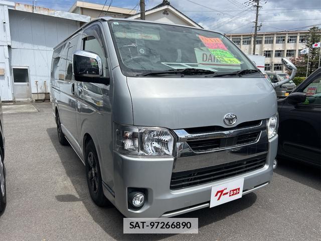 Toyota HIACE VAN 2021-01 7812798-12