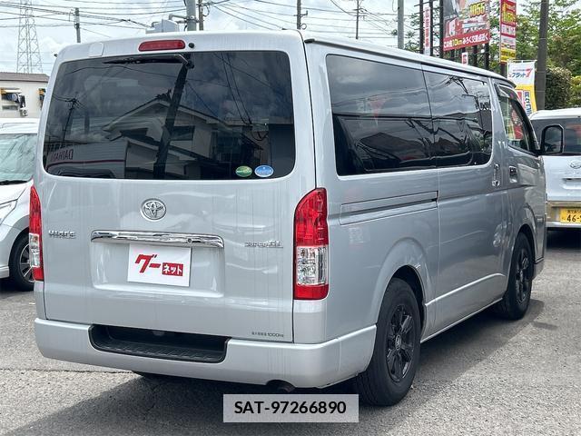 Toyota HIACE VAN 2021-01 7812798-13