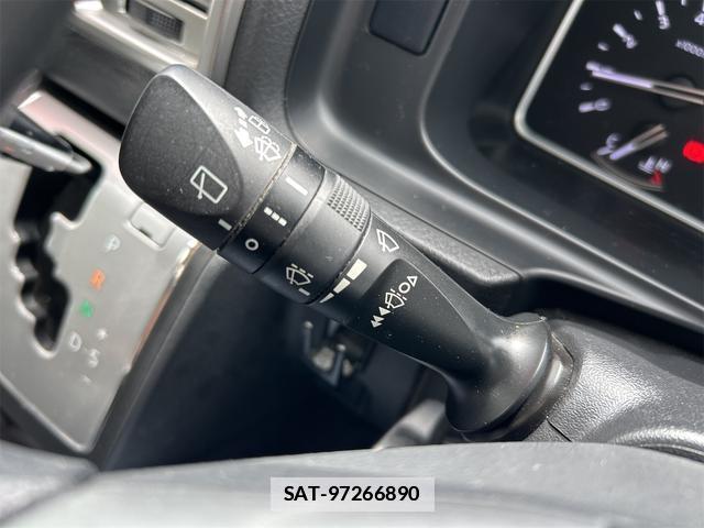 Toyota HIACE VAN 2021-01 7812798-7