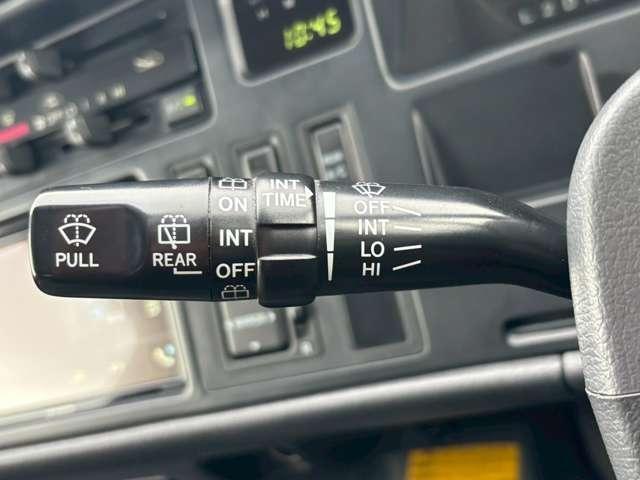Toyota HIACE VAN 2001-05 7813338-14