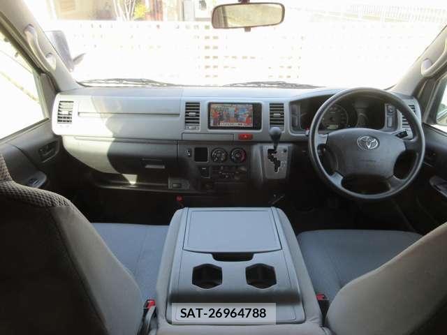 Toyota HIACE VAN 2008-07 7813533-16