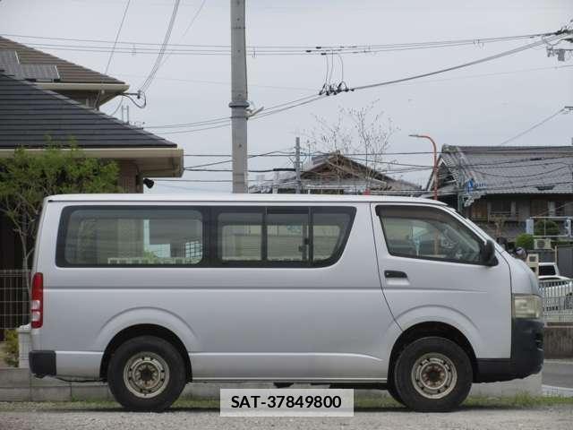Toyota HIACE VAN 2006-01 7813537-13