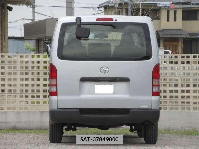 Toyota HIACE VAN 2006-01 7813537-14