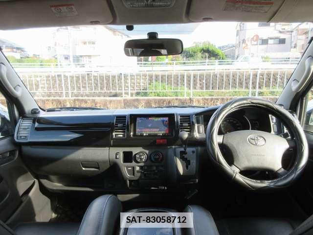 Toyota HIACE VAN 2005-11 7813545-5