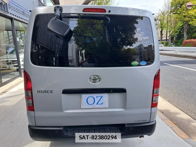 Toyota HIACE VAN 2012-07 7813685-11