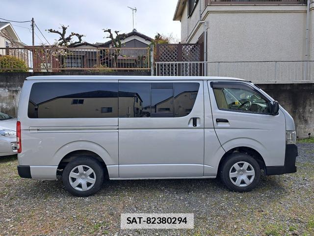 Toyota HIACE VAN 2012-07 7813685-7