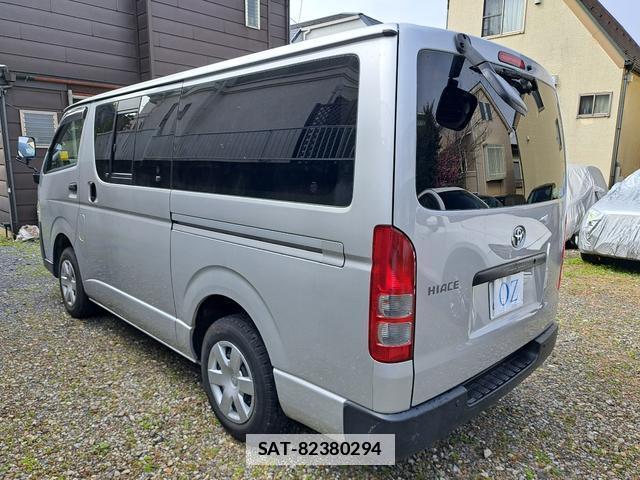 Toyota HIACE VAN 2012-07 7813685-9