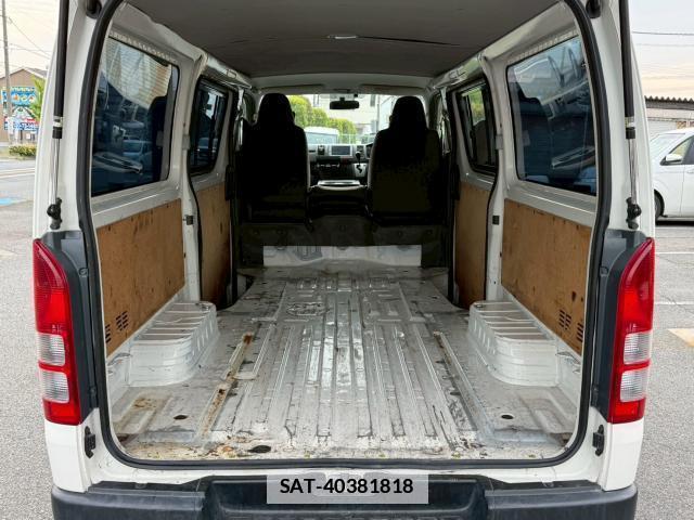 Toyota HIACE VAN 2014-04 7813900-11