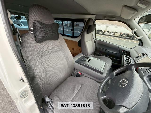 Toyota HIACE VAN 2014-04 7813900-2