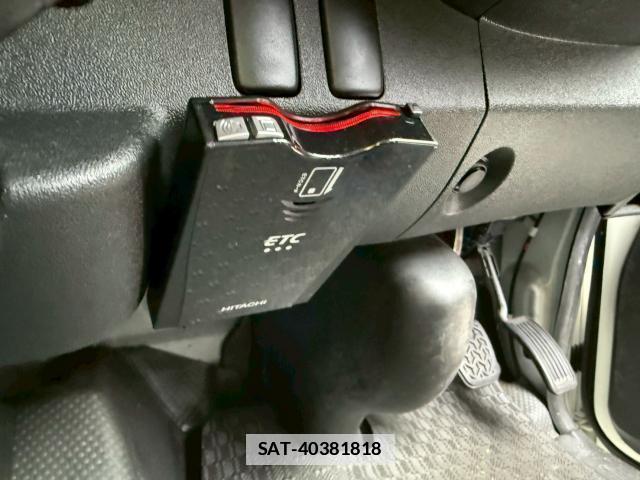Toyota HIACE VAN 2014-04 7813900-7