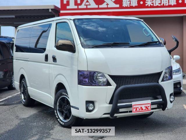 Toyota HIACE VAN 2018-04 7813907-7