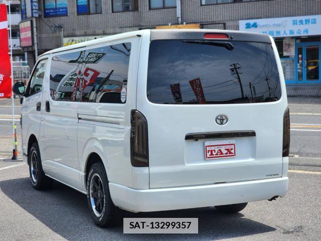Toyota HIACE VAN 2018-04 7813907-8