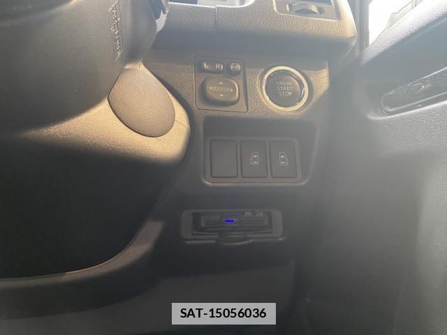 Toyota HIACE VAN 2016-04 7814672-12