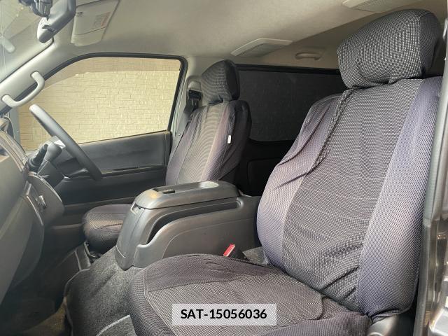 Toyota HIACE VAN 2016-04 7814672-16