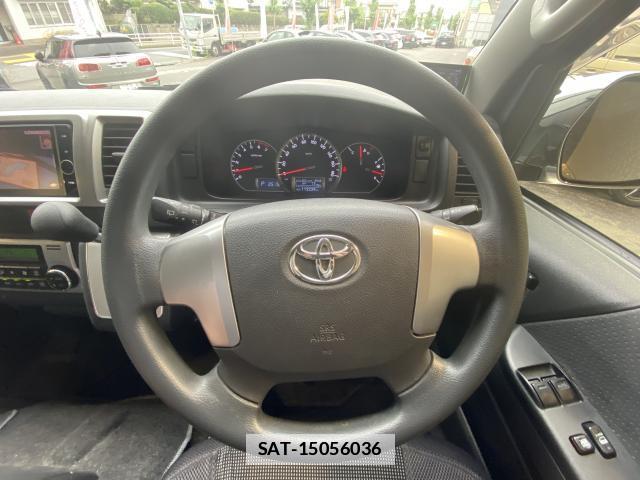 Toyota HIACE VAN 2016-04 7814672-3