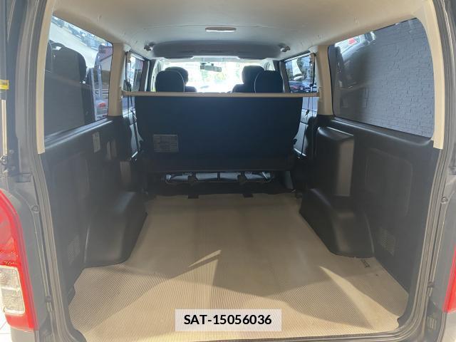 Toyota HIACE VAN 2016-04 7814672-9