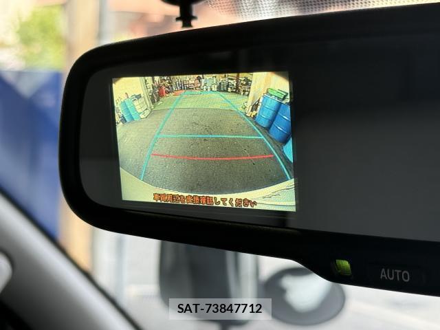 Toyota HIACE VAN 2015-09 7815277-10