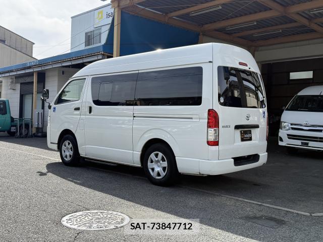 Toyota HIACE VAN 2015-09 7815277-17