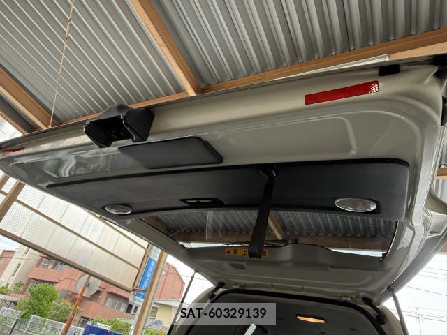 Toyota HIACE VAN 2014-06 7815289-18