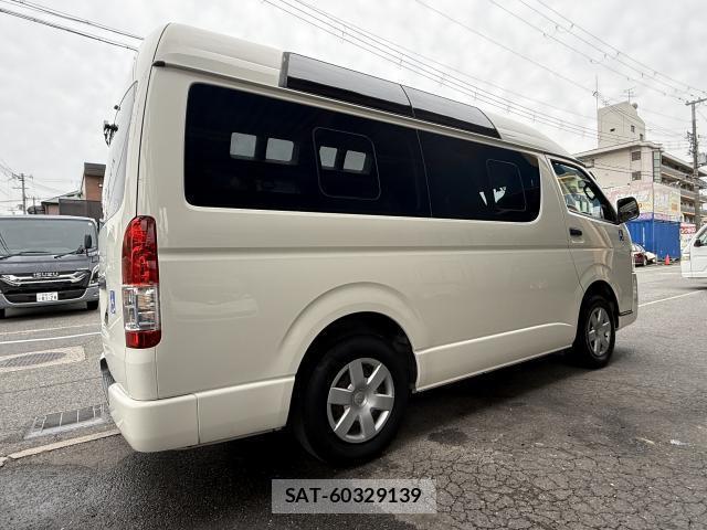 Toyota HIACE VAN 2014-06 7815289-2