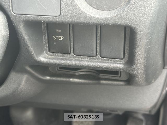 Toyota HIACE VAN 2014-06 7815289-9