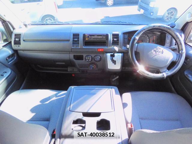 Toyota HIACE VAN 2017-06 7815298-5