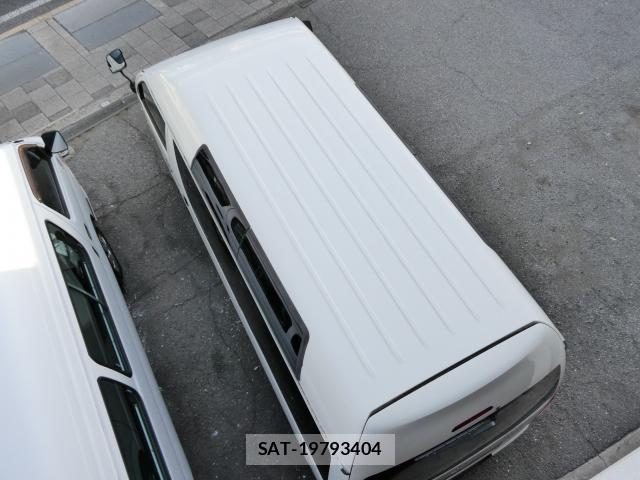 Toyota HIACE VAN 2015-04 7815300-8