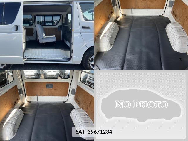 Toyota HIACE VAN 2008-11 7816068-7
