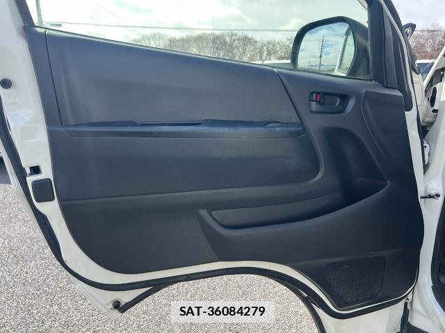 Toyota HIACE VAN 2016-01 7816073-13