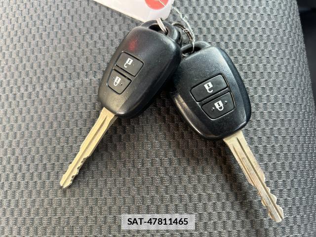 Toyota HIACE VAN 2018-12 7816077-9
