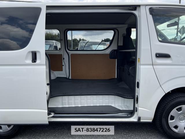 Toyota HIACE VAN 2013-02 7816080-10