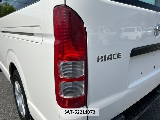 Toyota HIACE VAN 2016-12 7816082-12
