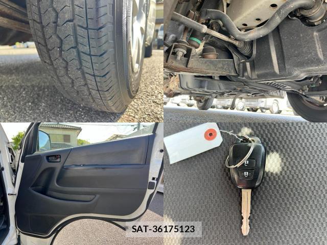 Toyota HIACE VAN 2015-01 7816084-3