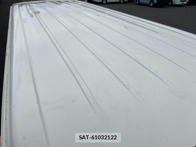 Toyota HIACE VAN 2015-01 7816088-12