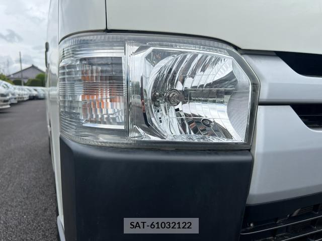 Toyota HIACE VAN 2015-01 7816088-13