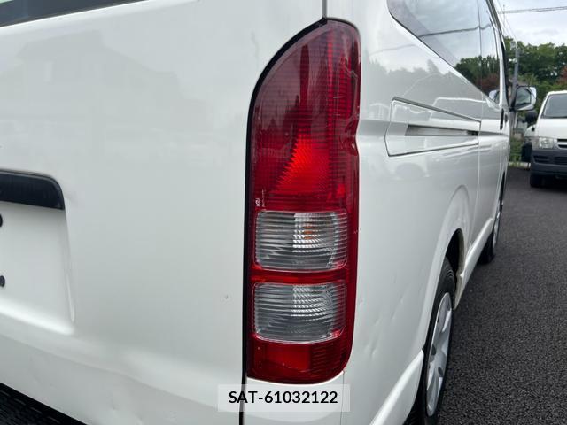 Toyota HIACE VAN 2015-01 7816088-16